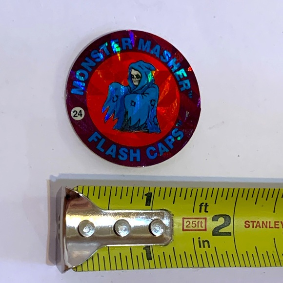 Monster Masher holographic FLASH CAP Pog Slammer Whammer - Picture 4 of 4